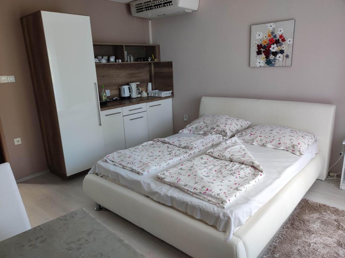 Anna Apartman Siofok Exterior photo